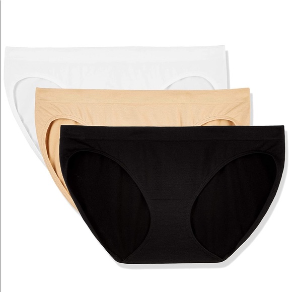 Seamless Bikini Nylon Underwear - Picture 2 of 6